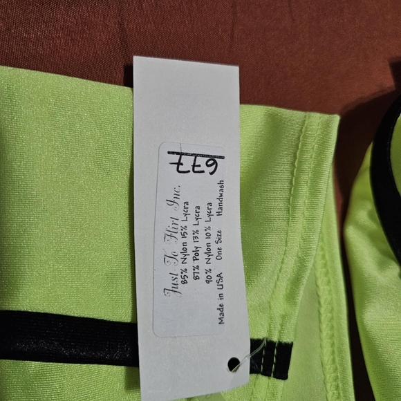 JUST TO FLIRT HIGHLIGHTER YELLOW DANCE WEAR SET - Picture 8 of 13